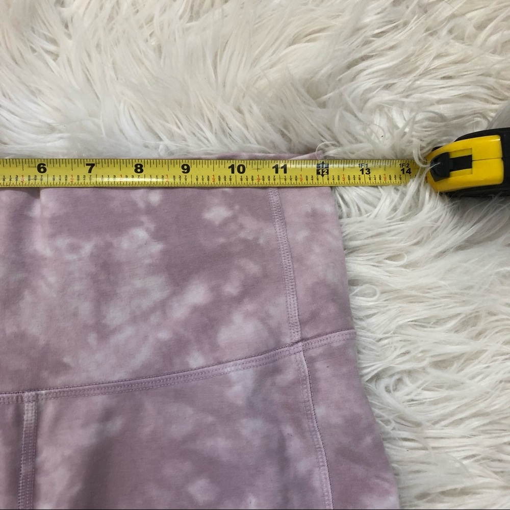 ☁️ Old Nay Active Pink Tie Dye Workout Leggings with Lattice Ankle Detail - Picture 7 of 7